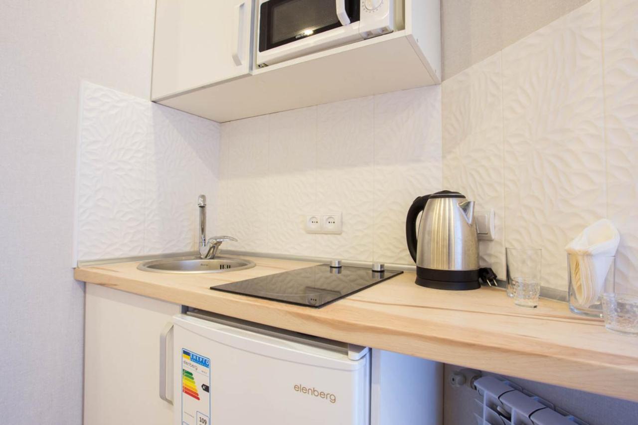 New Studio In The City Center - Mykoly Khvylovoho Str 5-2 Charkov Buitenkant foto