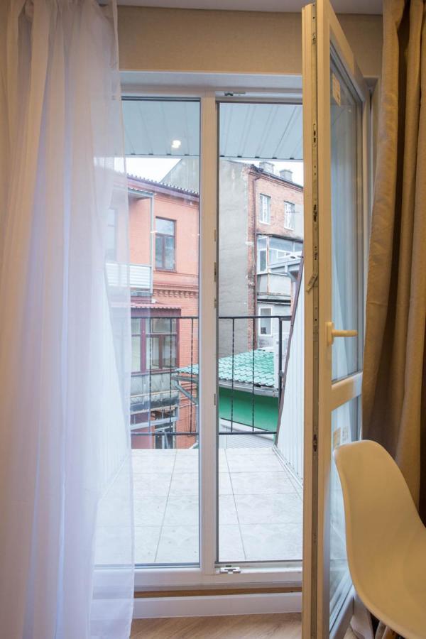 New Studio In The City Center - Mykoly Khvylovoho Str 5-2 Charkov Buitenkant foto